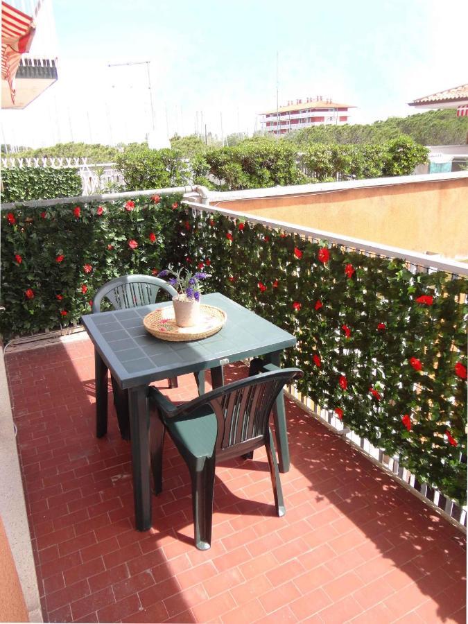 Apartments Porto Santa Margherita 40282 Eksteriør billede